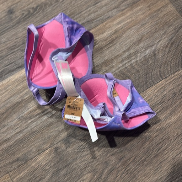 Pink Bra - Picture 2 of 2